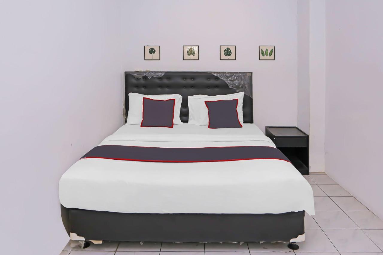 Collection O 92739 Hotel Pintu Besar จาการ์ตา ภายนอก รูปภาพ