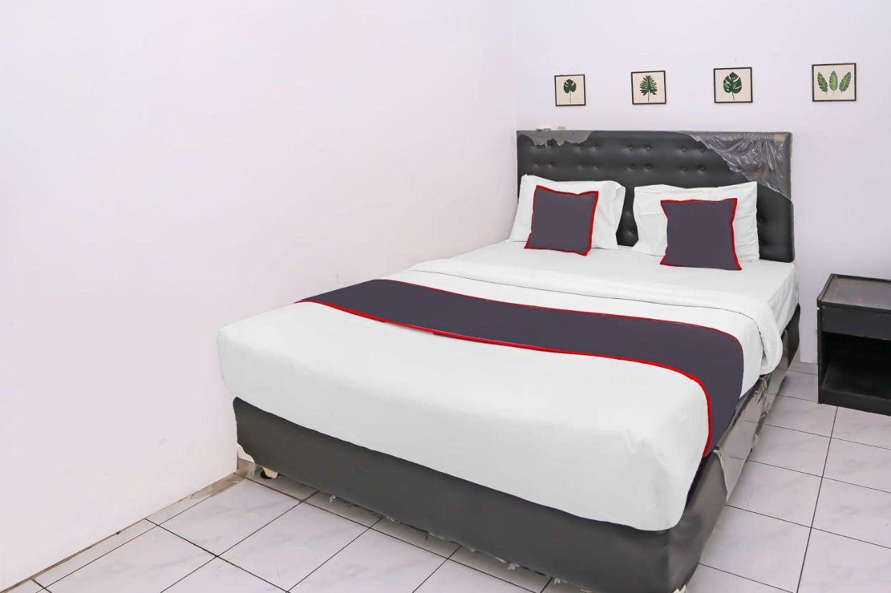 Collection O 92739 Hotel Pintu Besar จาการ์ตา ภายนอก รูปภาพ
